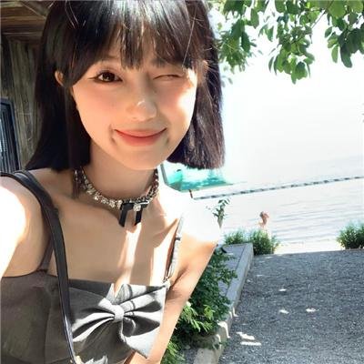 萌子美 虽然她有点怪